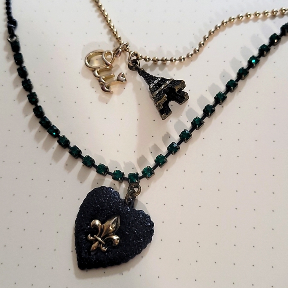 Betsey Johnson eiffel tower green gold black necklace